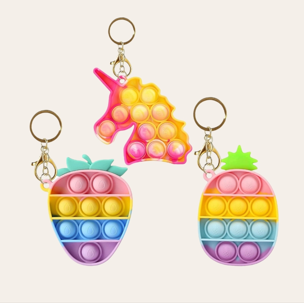 NWT 3pc Pop It Keychain